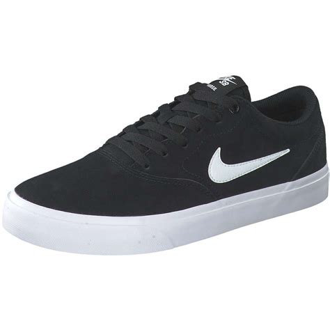 nike sb schwarz|Nike SB skateboard.